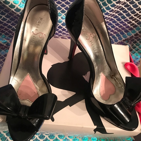 Shoes - Picture 4 of 5